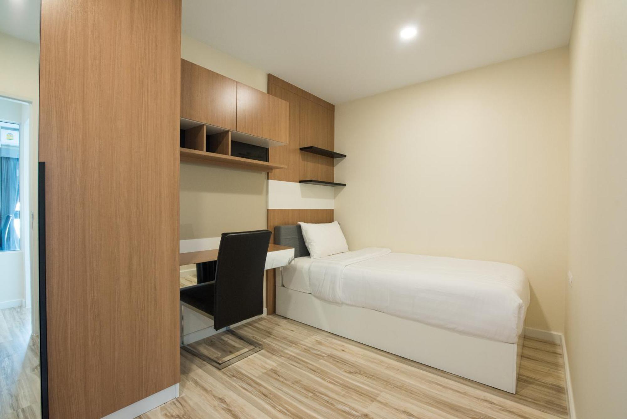 Akira Hotel Si Racha Εξωτερικό φωτογραφία